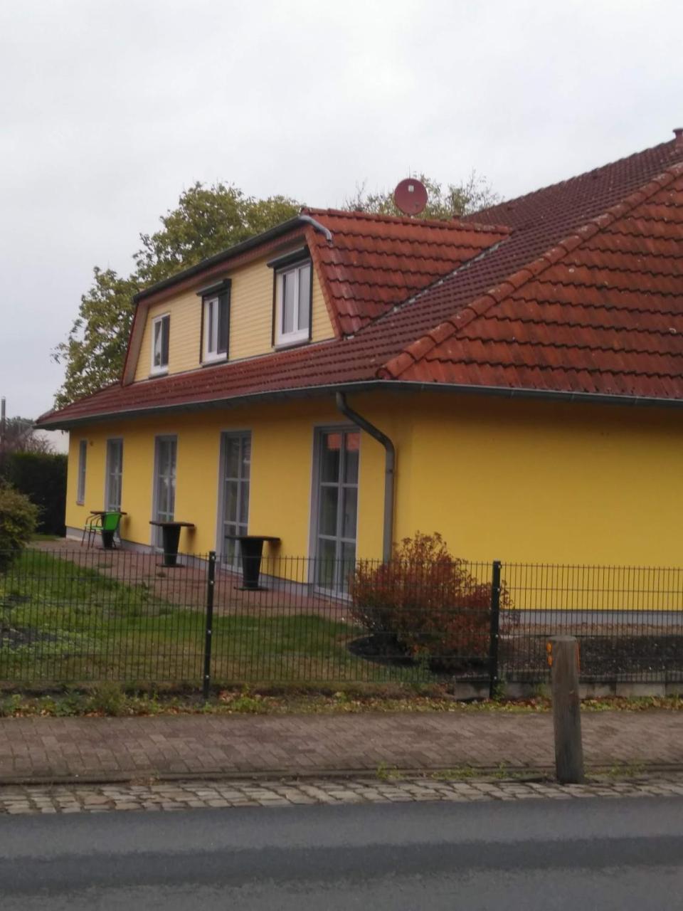 Gastehaus Allergrund Hotel Wienhausen Exterior photo